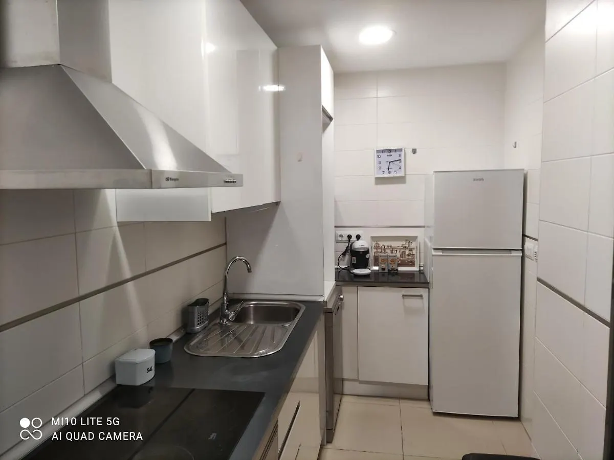 Apartamento De Lujo En Primera Linea Playa, Piscina, Tenis, Padel, Gimnasio, Wifi, Garaje Roquetas de Mar Španělsko