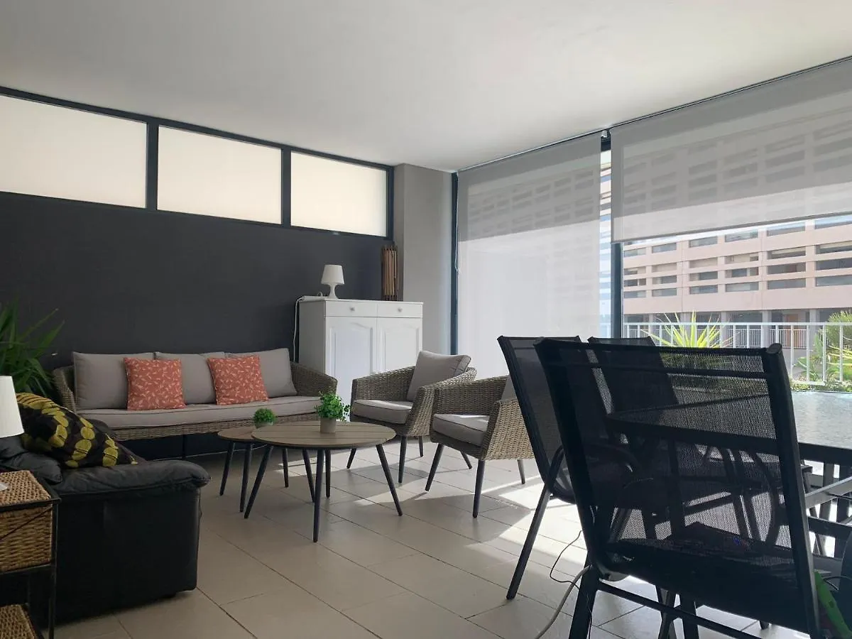 Apartmán Apartamento De Lujo En Primera Linea Playa, Piscina, Tenis, Padel, Gimnasio, Wifi, Garaje Roquetas de Mar